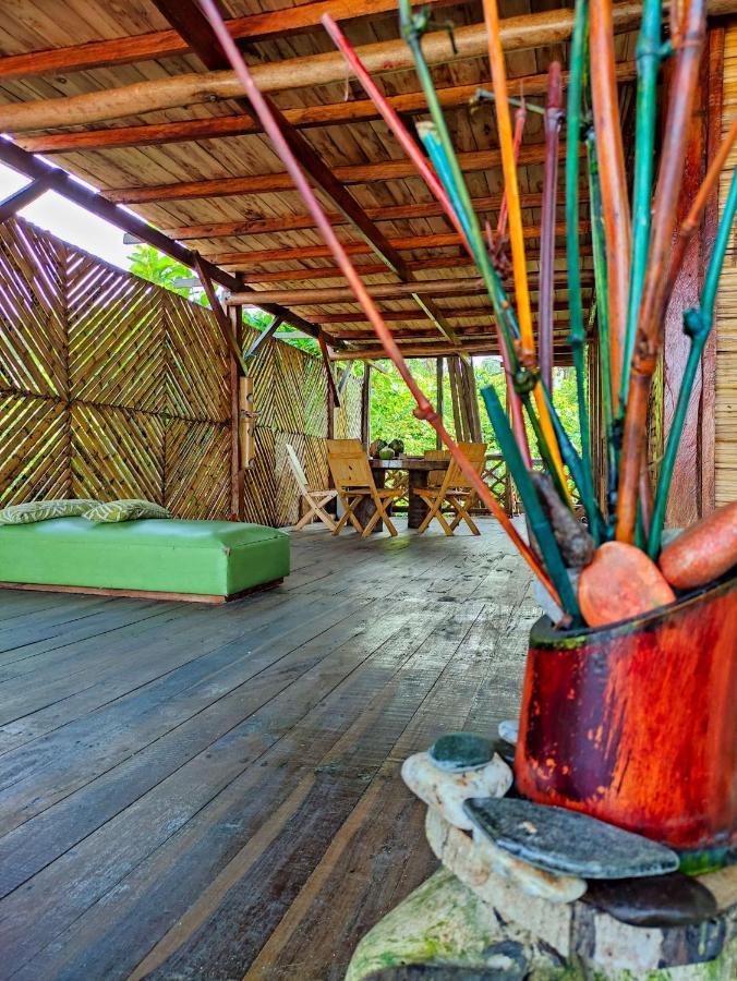 Hostal Halaliku Guachaca Exterior photo